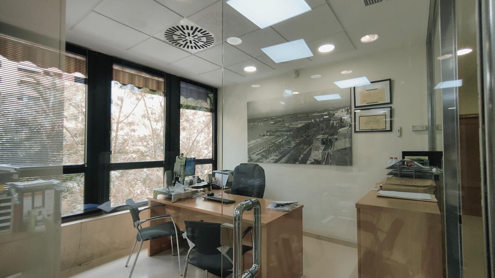 Büro zu verkaufen in Alicante / Alacant Stadt mit Garage - 555.000 € (Ref: 8556919)