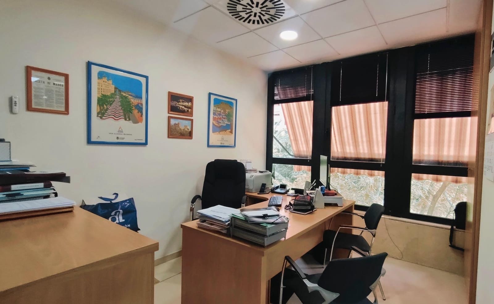 Büro zu verkaufen in Alicante / Alacant Stadt mit Garage - 555.000 € (Ref: 8556919)