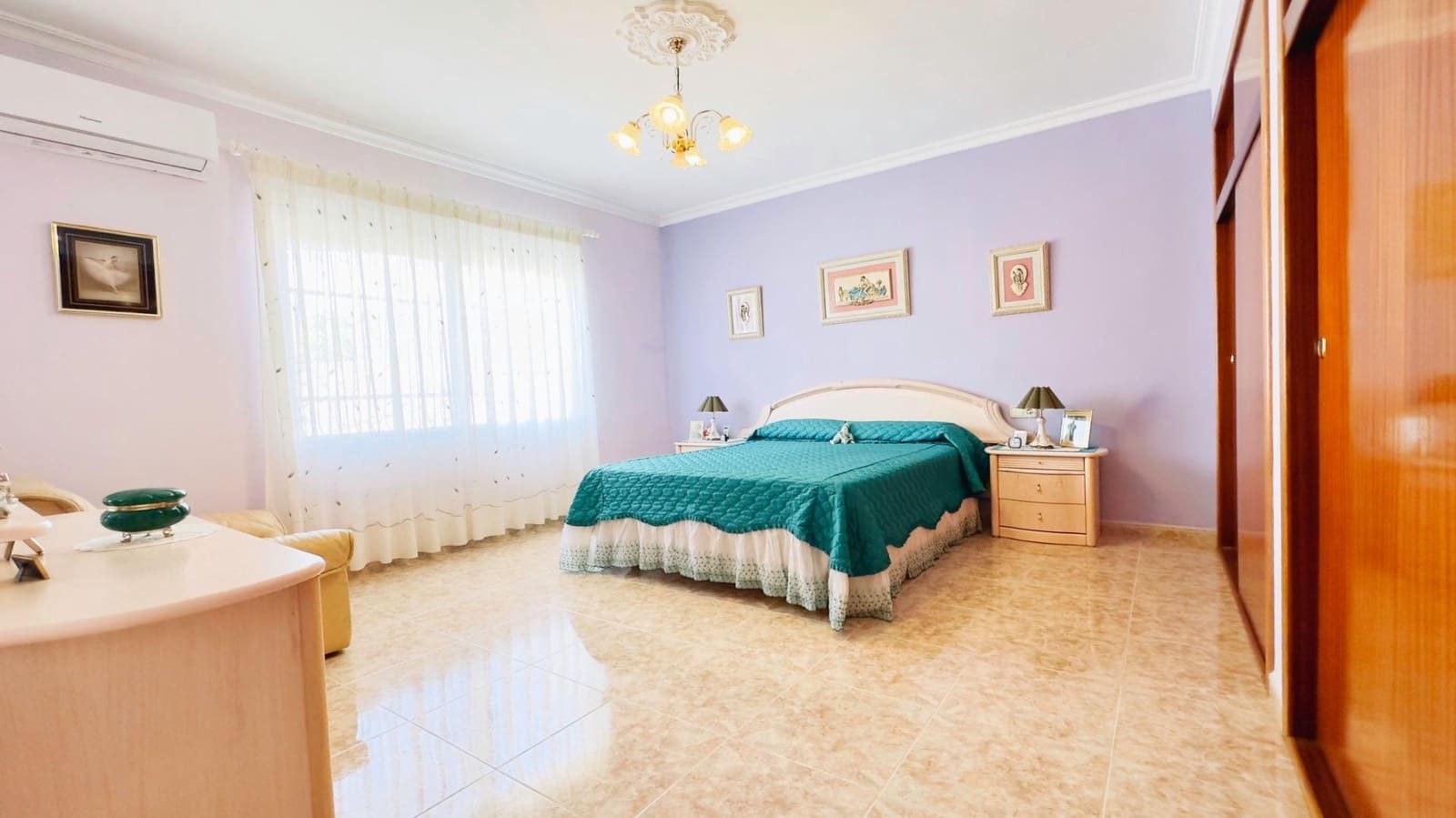 6 soveværelse Villa til salg i La Nucia med garage - € 550.000 (Ref: 8561459)