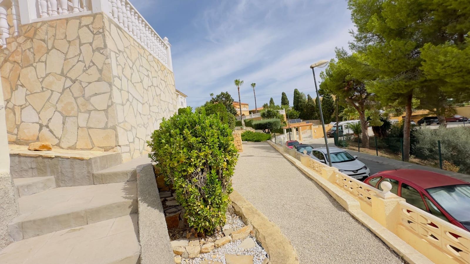 6 soveværelse Villa til salg i La Nucia med garage - € 550.000 (Ref: 8561459)