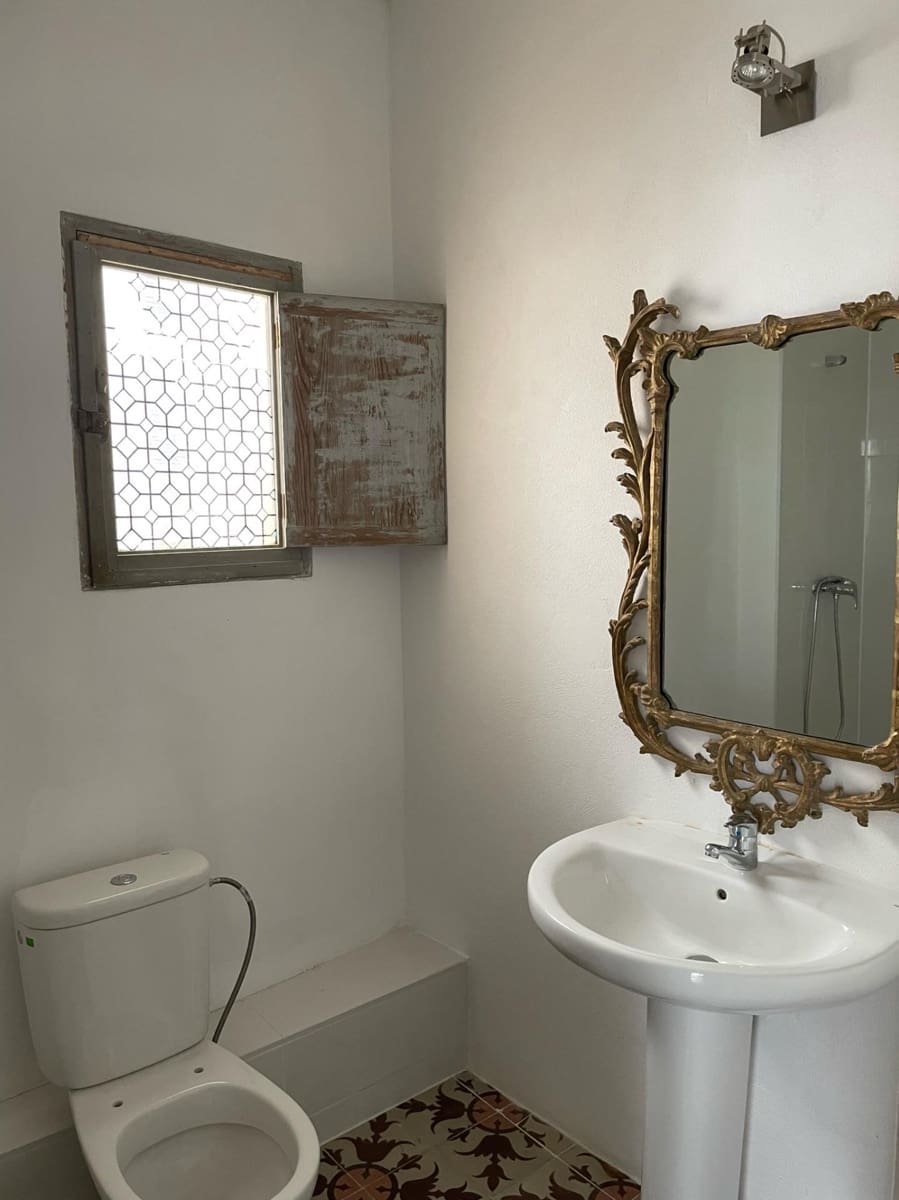 6 soveværelse Hotel til salg i Benissa - € 750.000 (Ref: 8565963)