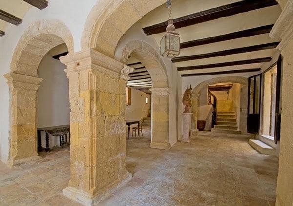 6 soveværelse Hotel til salg i Benissa - € 750.000 (Ref: 8565963)