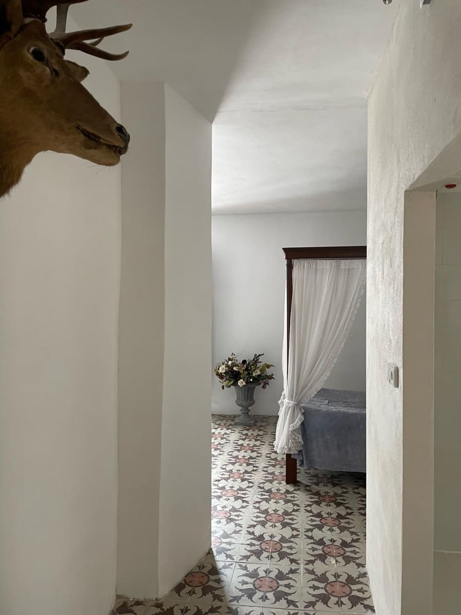 6 soveværelse Hotel til salg i Benissa - € 750.000 (Ref: 8565963)