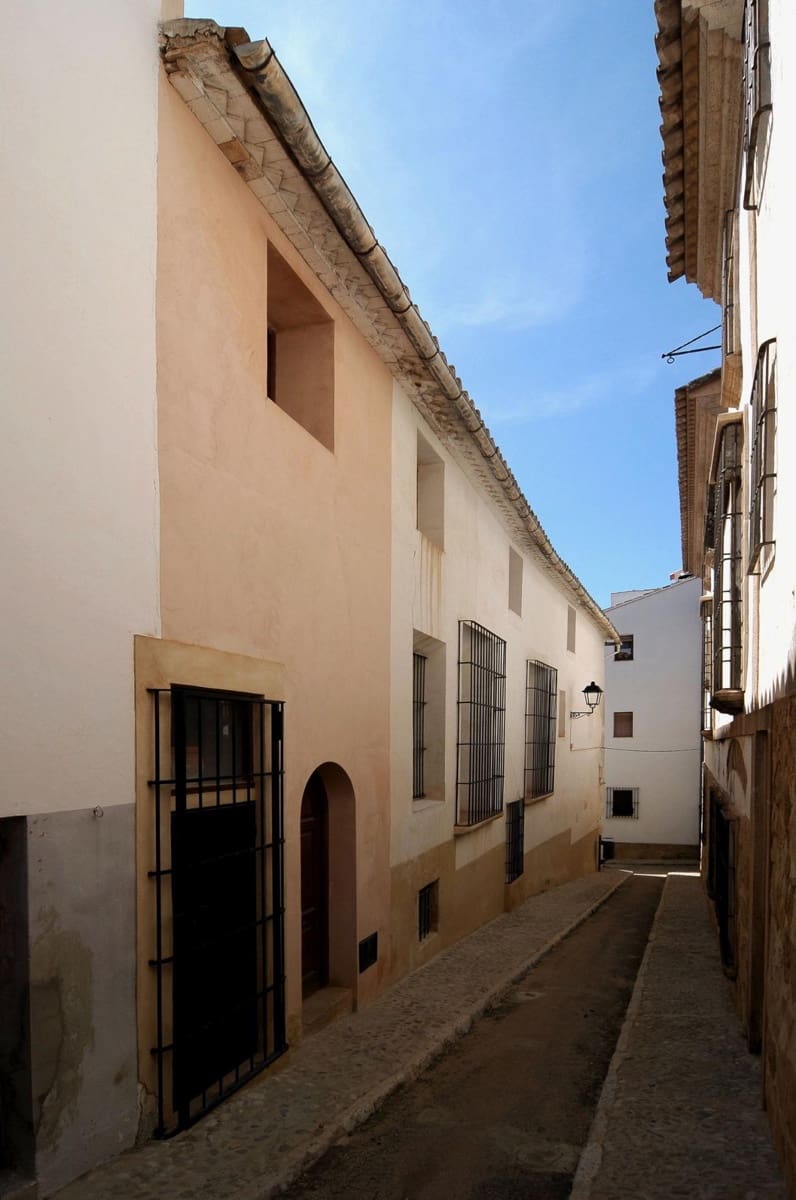 6 soveværelse Hotel til salg i Benissa - € 750.000 (Ref: 8565963)
