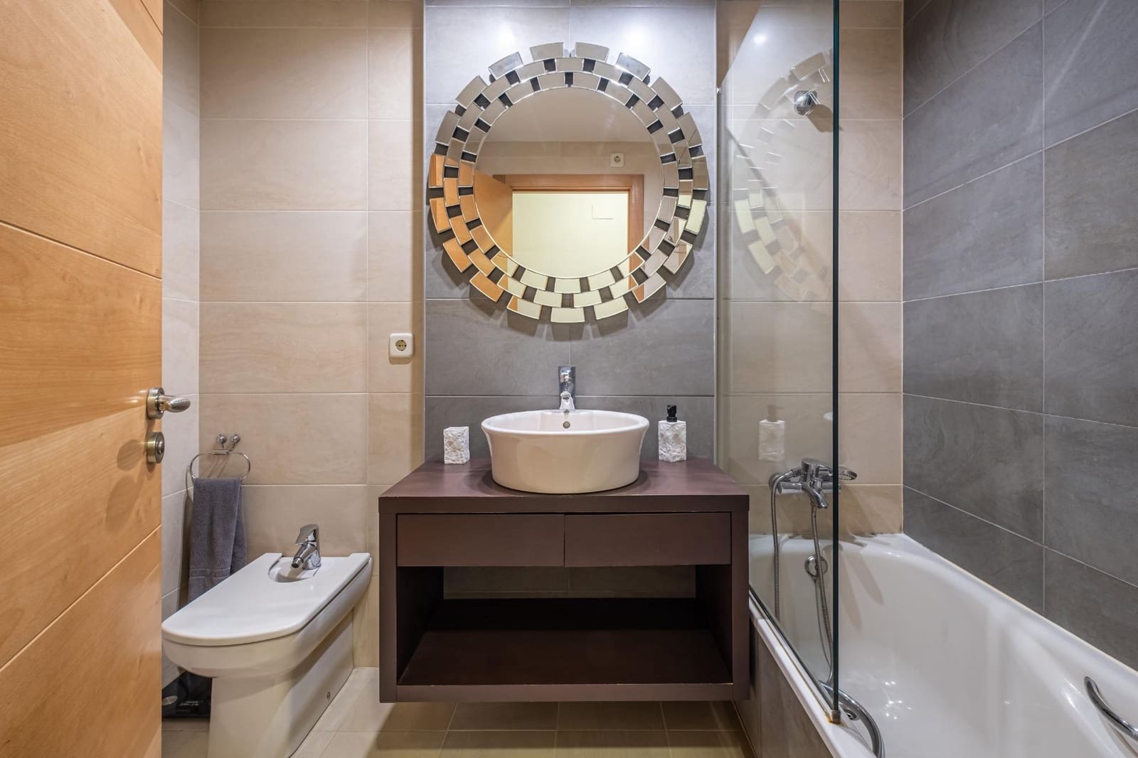 2 soveværelse Lejlighed til salg i Arenal med swimmingpool garage - € 425.000 (Ref: 8570516)