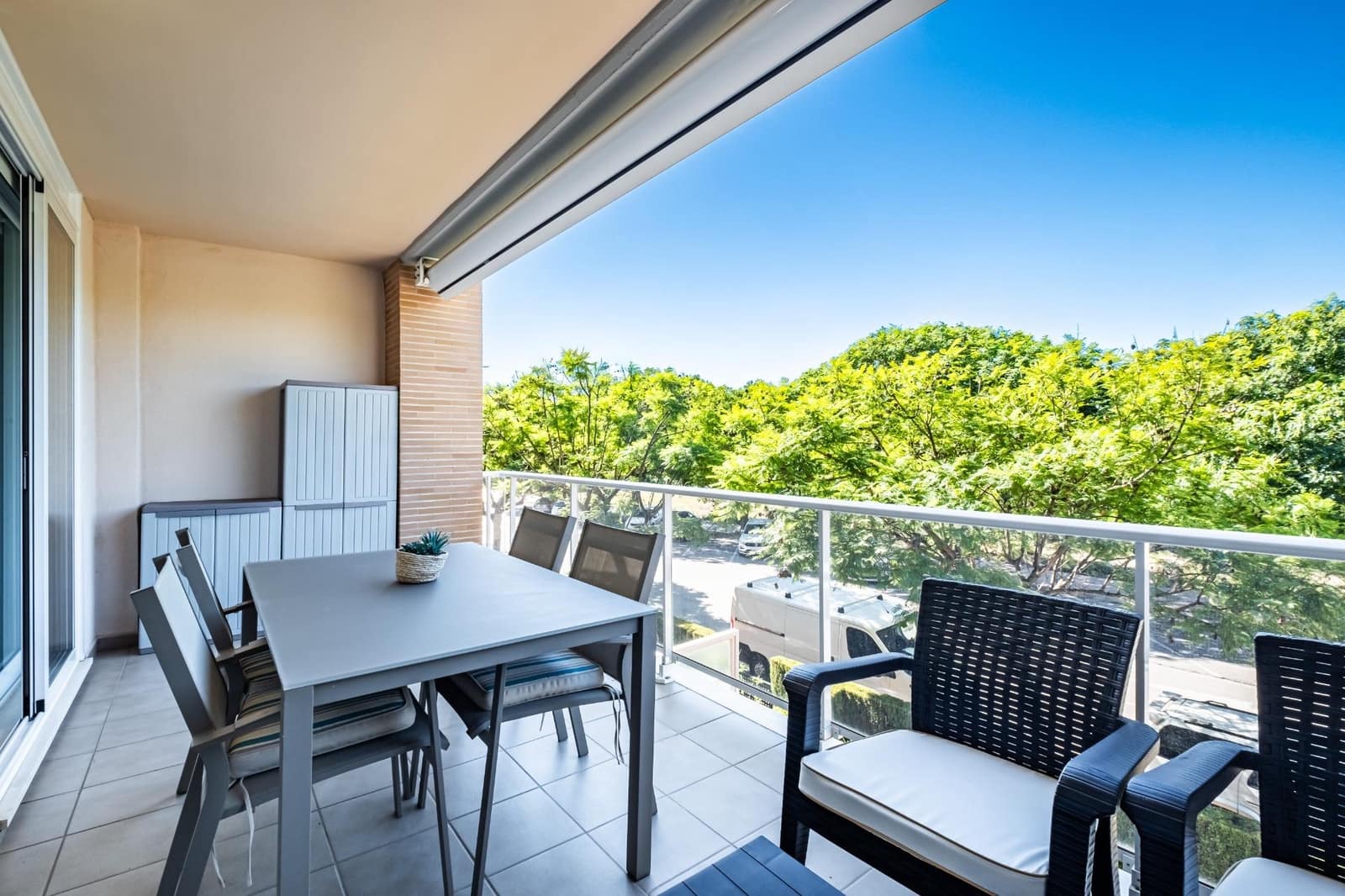 2 soveværelse Lejlighed til salg i Arenal med swimmingpool garage - € 425.000 (Ref: 8570516)