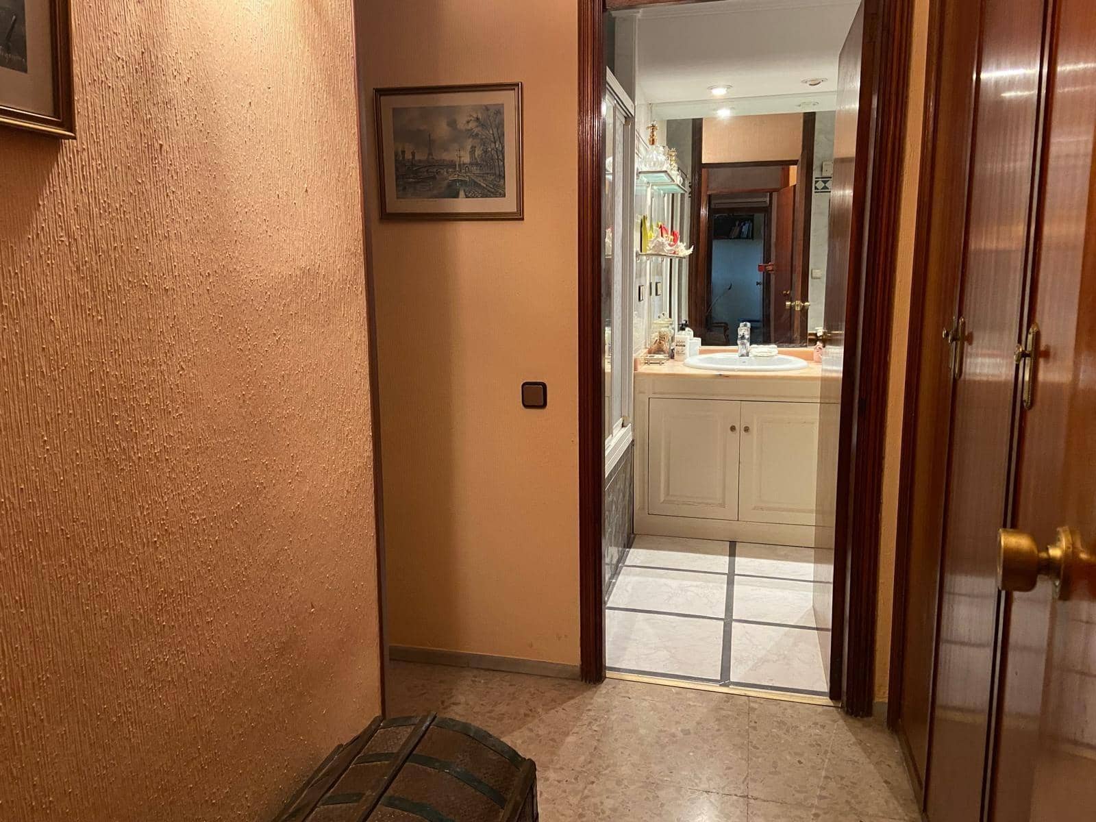 Piso de 4 habitaciones en Alicante / Alacant ciudad en venta con piscina garaje - 360.000 € (Ref: 8574156)