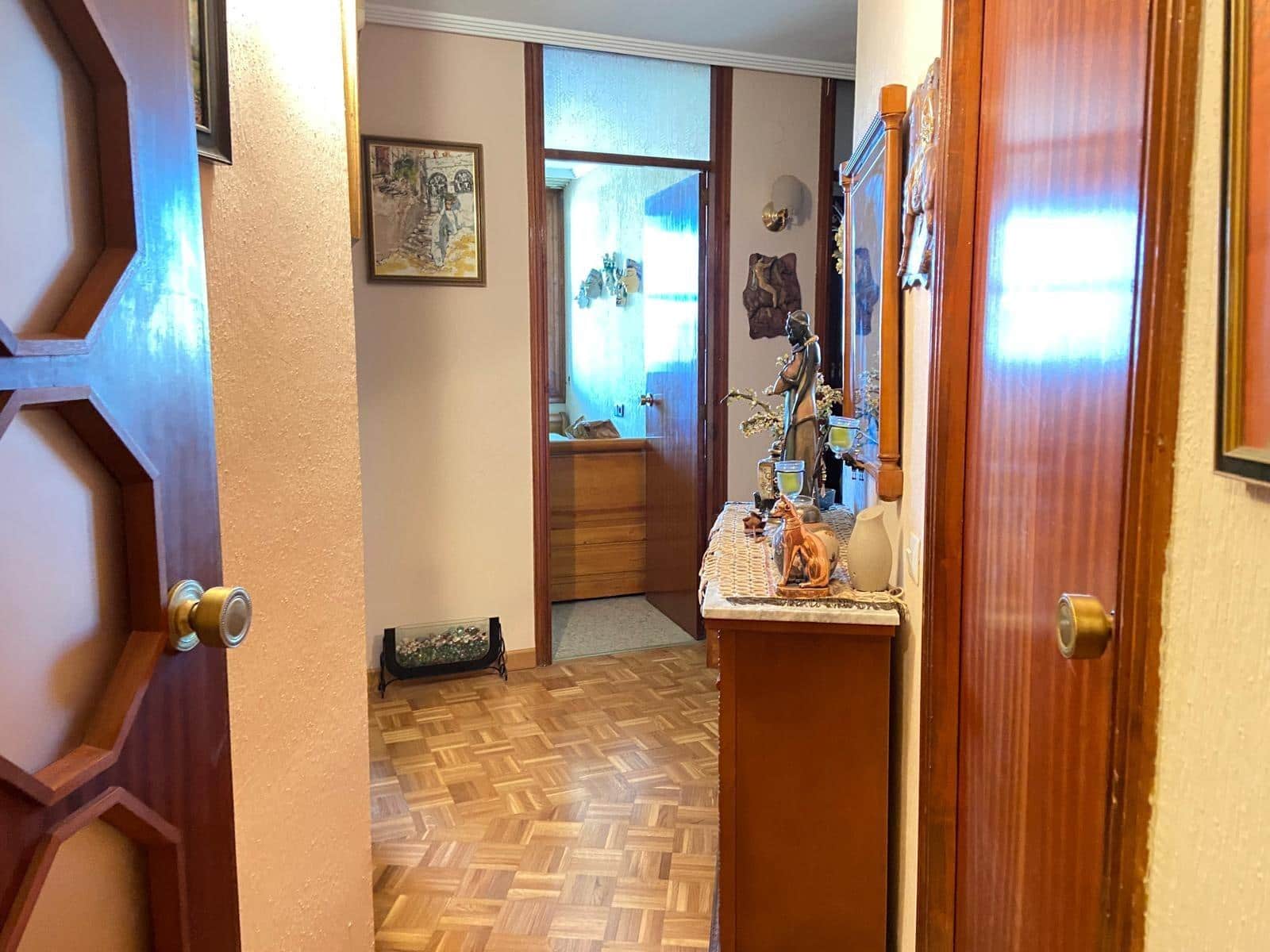 Piso de 4 habitaciones en Alicante / Alacant ciudad en venta con piscina garaje - 360.000 € (Ref: 8574156)