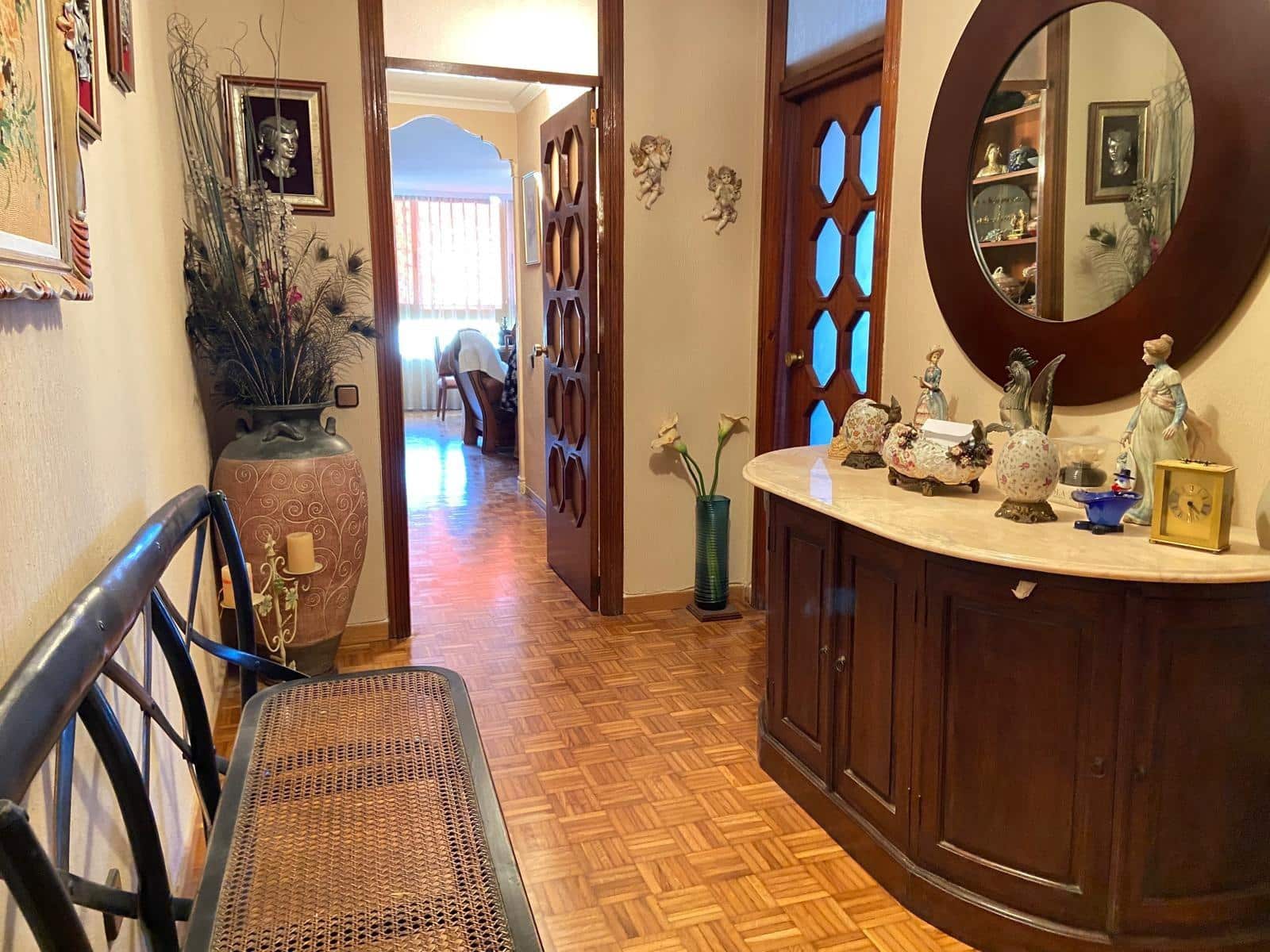 Piso de 4 habitaciones en Alicante / Alacant ciudad en venta con piscina garaje - 360.000 € (Ref: 8574156)