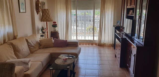 2 soveværelse Lejlighed til leje i Centro, Elche / Elx - € 830 (Ref: 8576774)