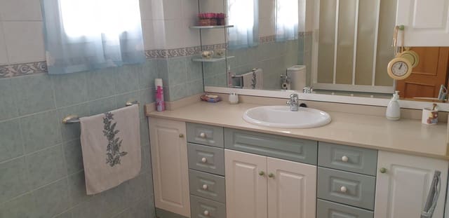 Piso de 1 habitación en Centro, Elche / Elx en alquiler - 800 € (Ref: 8576774)