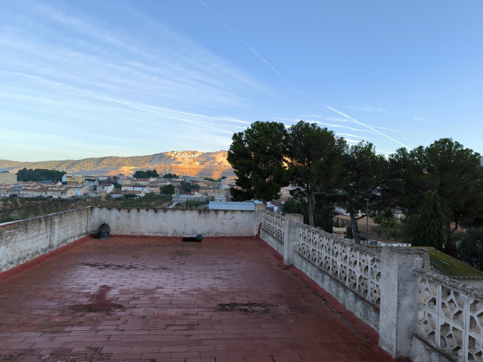 5 bedroom Townhouse for sale in L'Alguena / Alguenya - € 106,000 (Ref: 8584487)