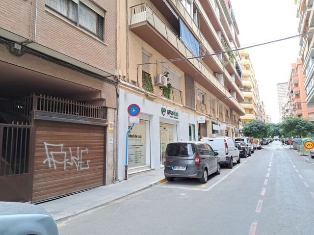 Garaż na sprzedaż w Mercado, Miasto Alicante / Alacant - 35 000 € (Ref: 8595421)