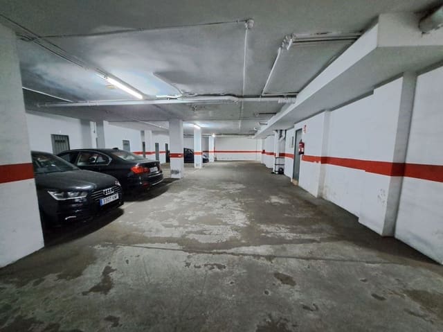 Garaż na sprzedaż w Mercado, Miasto Alicante / Alacant - 35 000 € (Ref: 8595421)
