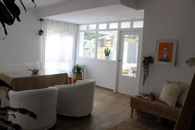 Bungalow de 4 habitaciones en San Juan de Alicante / Sant Joan d'Alacant en venta con piscina garaje - 549.000 € (Ref: 8610582)