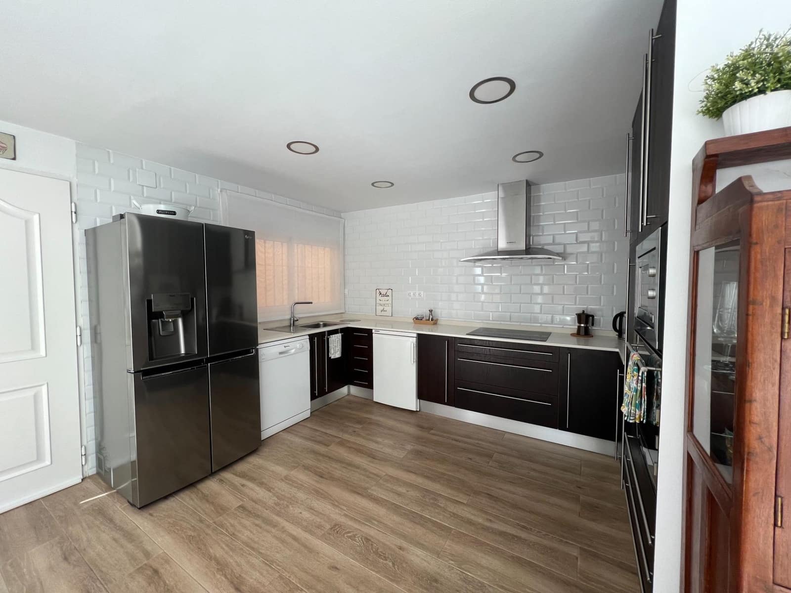 Bungalow de 4 habitaciones en San Juan de Alicante / Sant Joan d'Alacant en venta con piscina garaje - 549.000 € (Ref: 8610582)