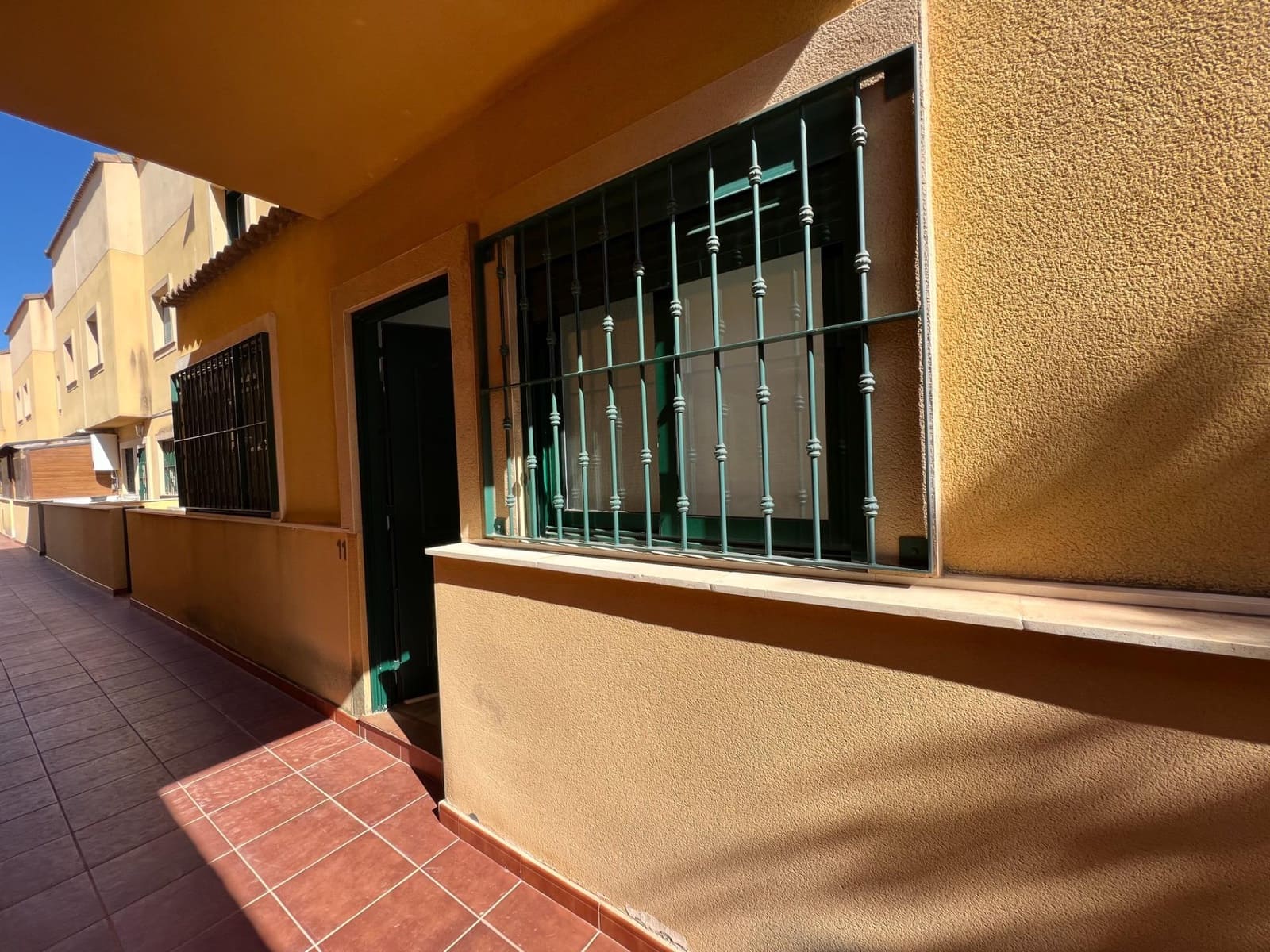 Bungalow de 4 habitaciones en San Juan de Alicante / Sant Joan d'Alacant en venta con piscina garaje - 549.000 € (Ref: 8610582)