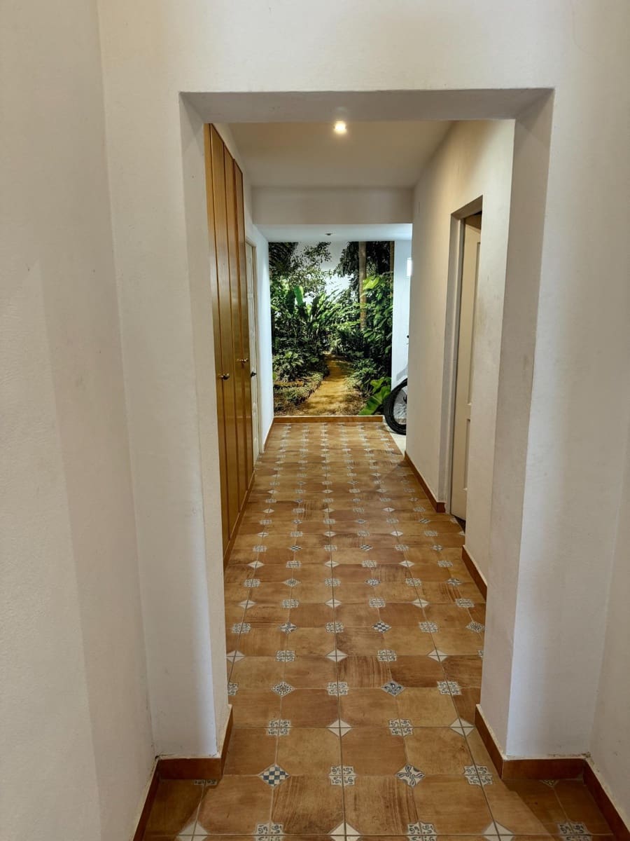 5 makuuhuone Maalaistalo myytävänä paikassa Matola mukana uima-altaan 
autotalli - 598 000 € (Ref: 8638572)