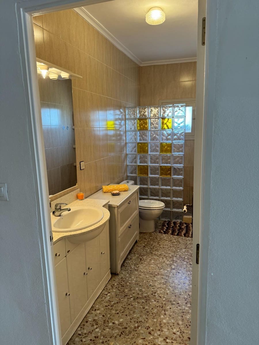 5 makuuhuone Maalaistalo myytävänä paikassa Matola mukana uima-altaan 
autotalli - 598 000 € (Ref: 8638572)