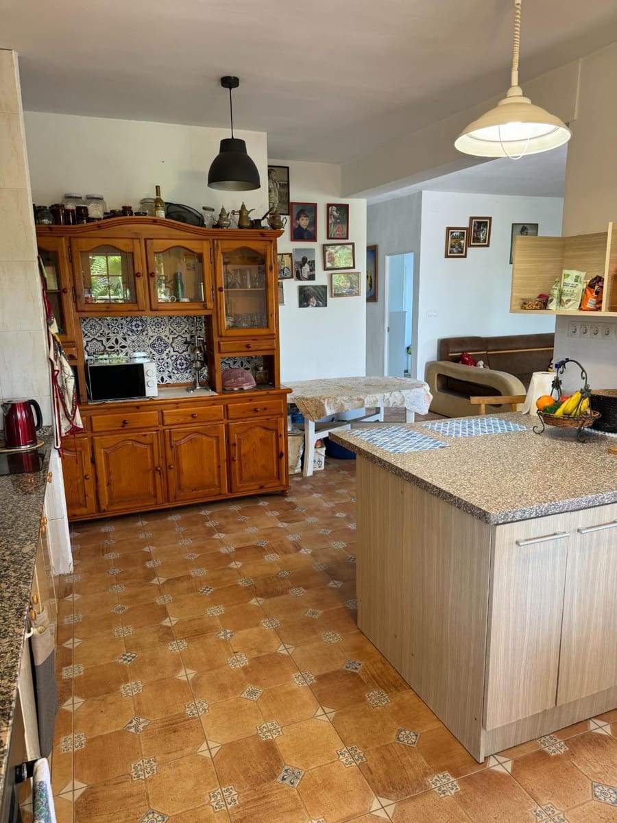 5 makuuhuone Maalaistalo myytävänä paikassa Matola mukana uima-altaan 
autotalli - 598 000 € (Ref: 8638572)