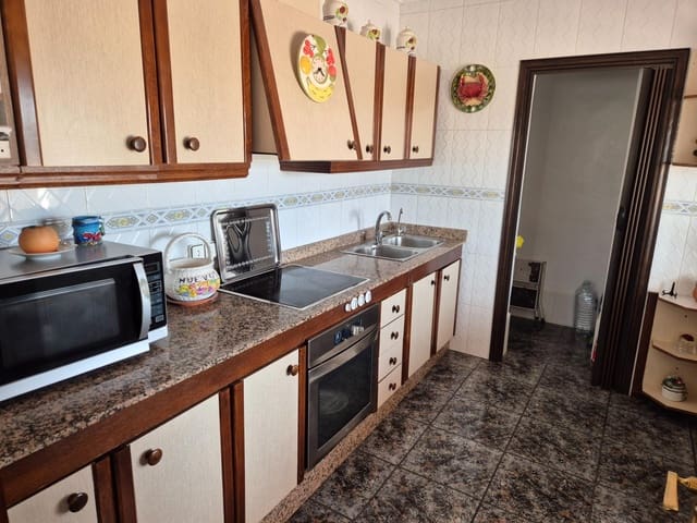 6 Zimmer Villa zu verkaufen in Aspe mit Pool Garage - 345.000 € (Ref: 8671904)