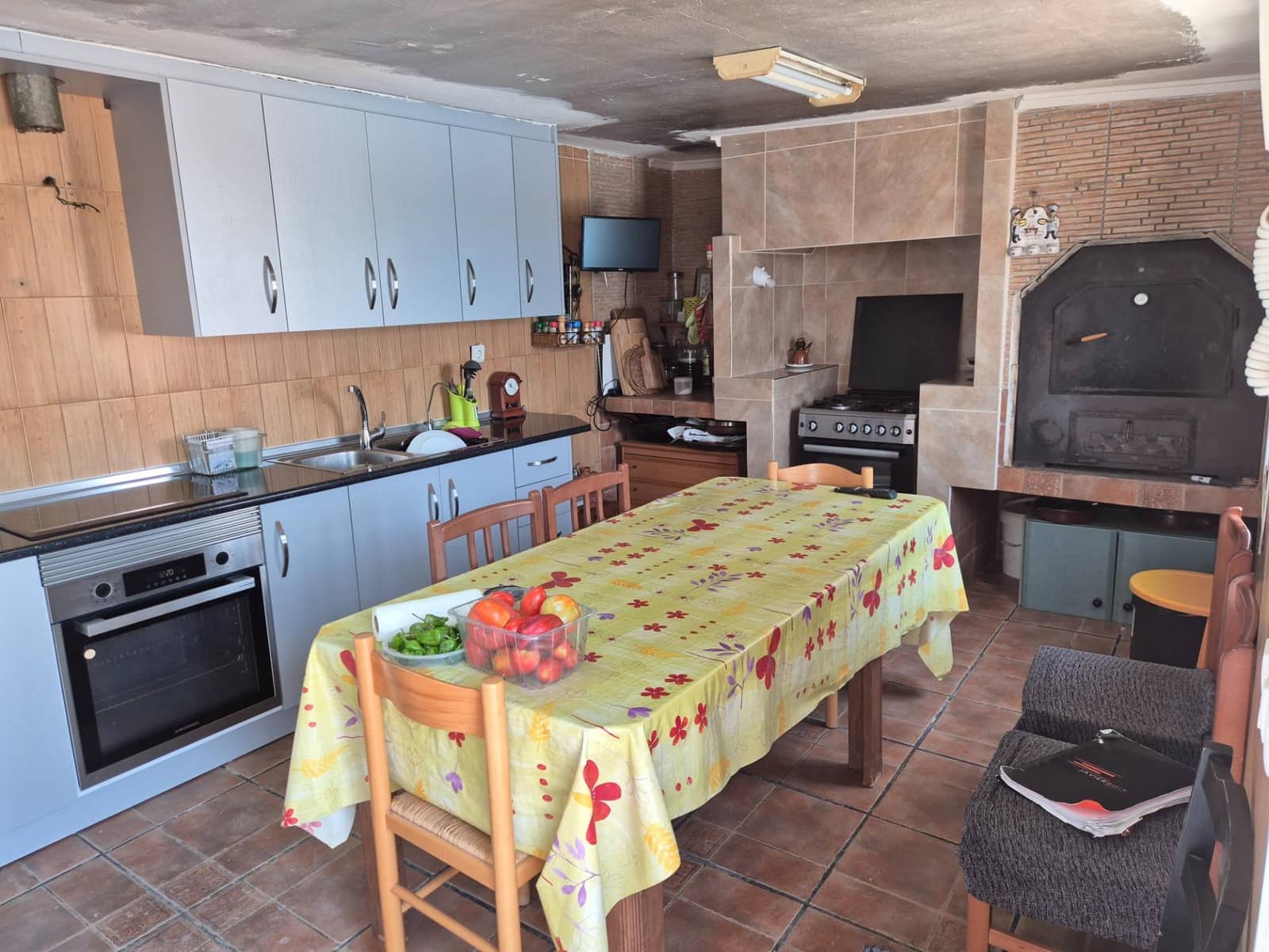 6 chambre Villa/Maison à vendre à Aspe avec piscine garage - 345 000 € (Ref: 8671904)