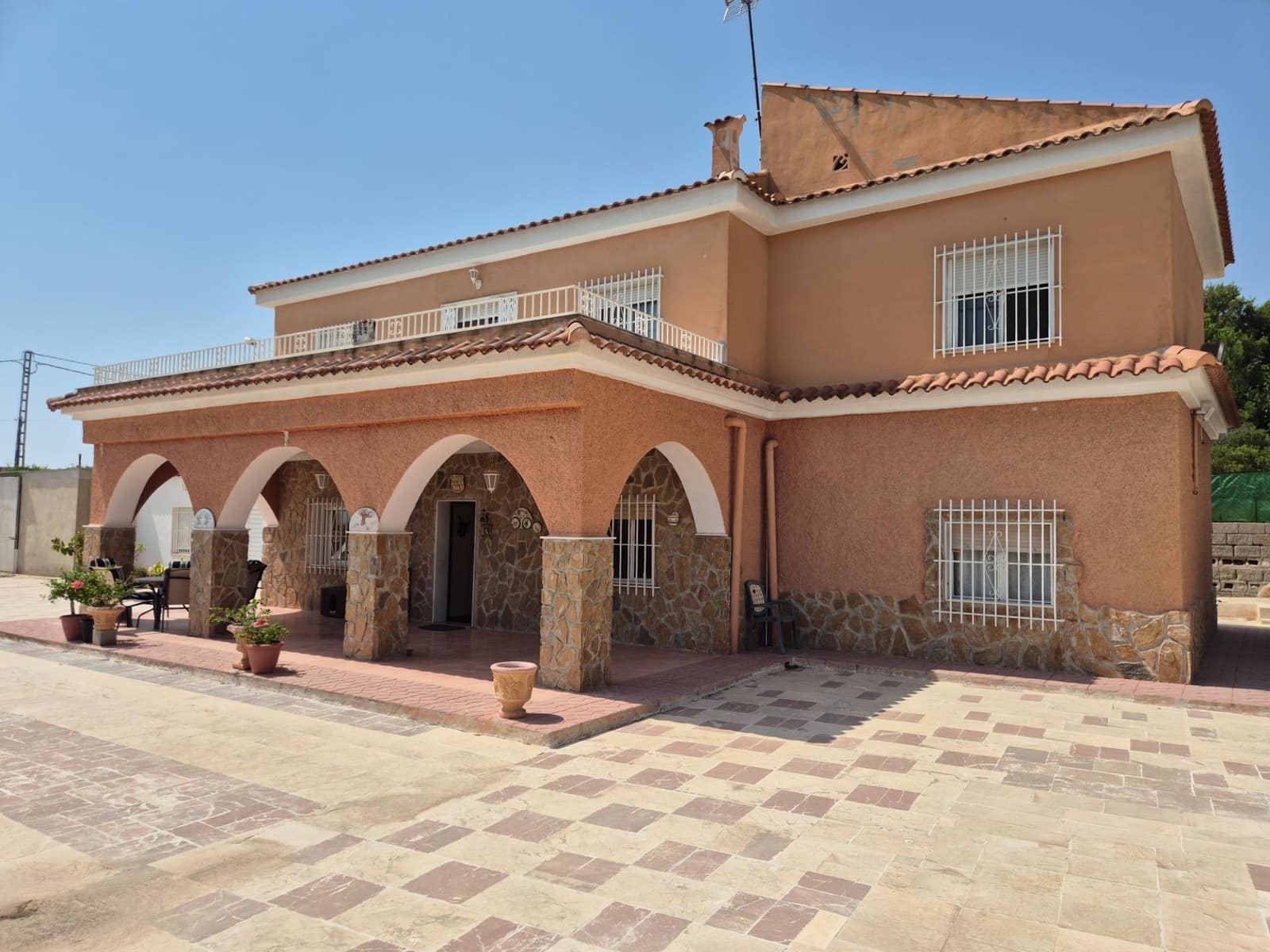 6 chambre Villa/Maison à vendre à Aspe avec piscine garage - 345 000 € (Ref: 8671904)