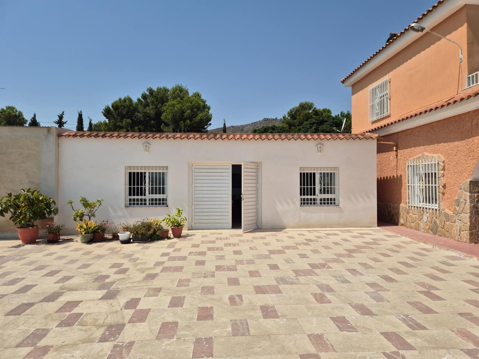 6 chambre Villa/Maison à vendre à Aspe avec piscine garage - 345 000 € (Ref: 8671904)