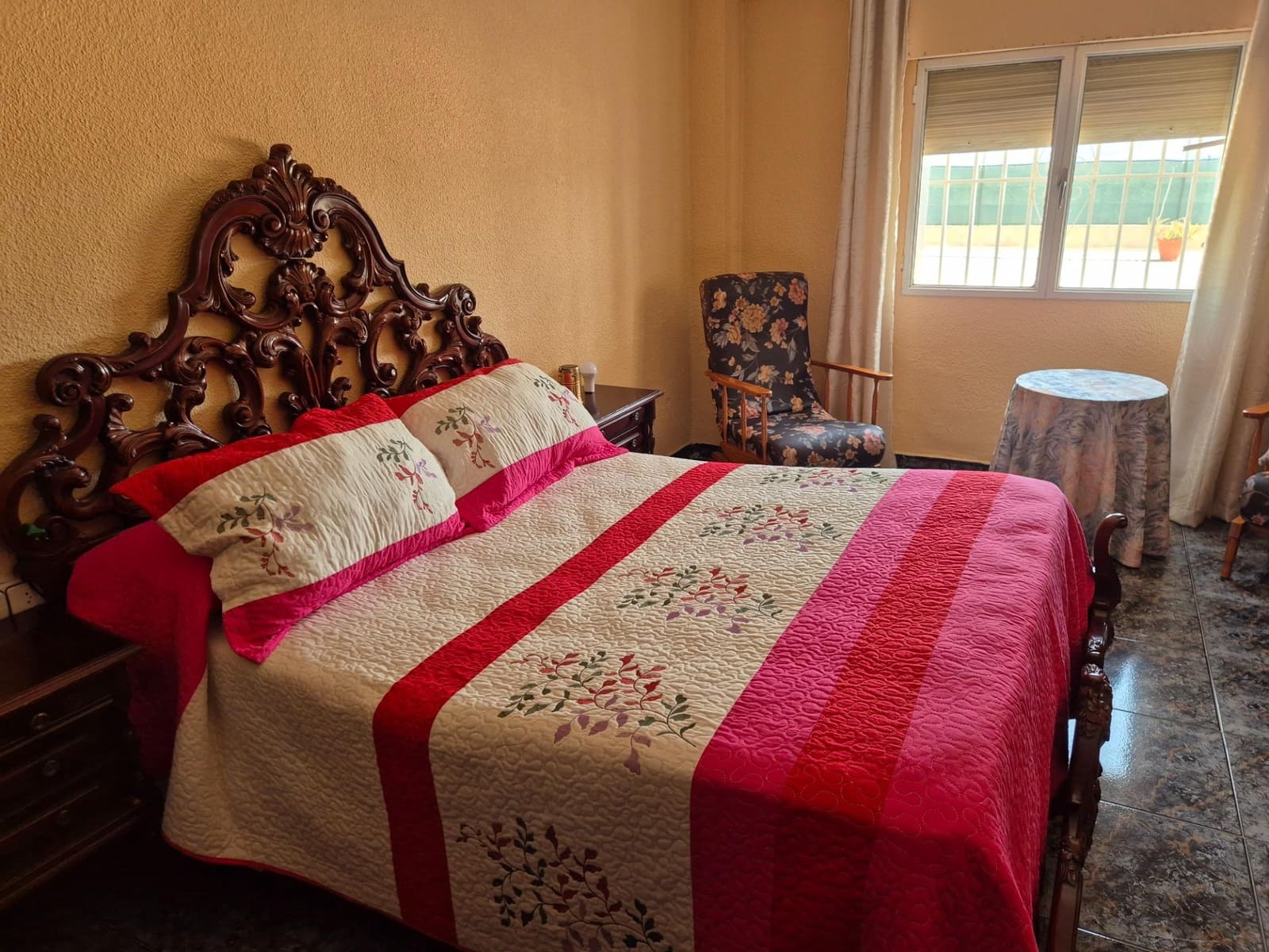 6 chambre Villa/Maison à vendre à Aspe avec piscine garage - 345 000 € (Ref: 8671904)