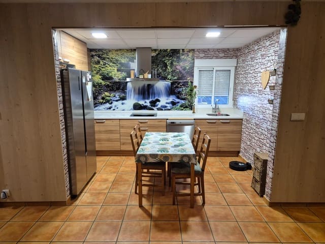 2 slaapkamer Flat te huur in Centro, Elche / Elx - € 850 (Ref: 8671905)