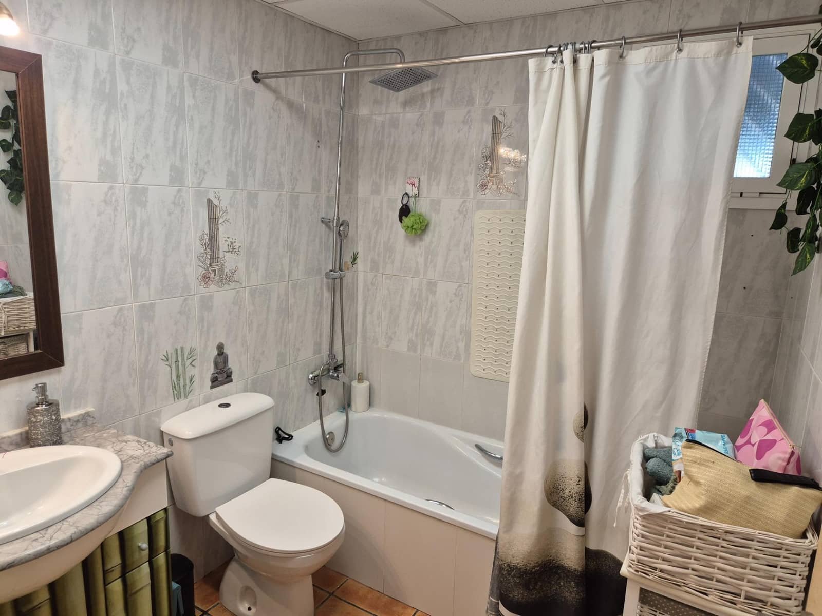 2 bedroom Flat for rent in Elche / Elx - € 850 (Ref: 8671905)