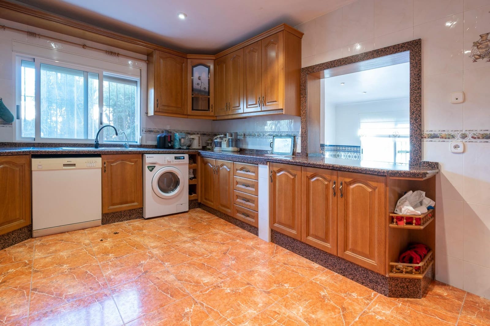 5 sovrum Villa till salu i Monforte del Cid med pool garage - 275 000 € (Ref: 8698171)