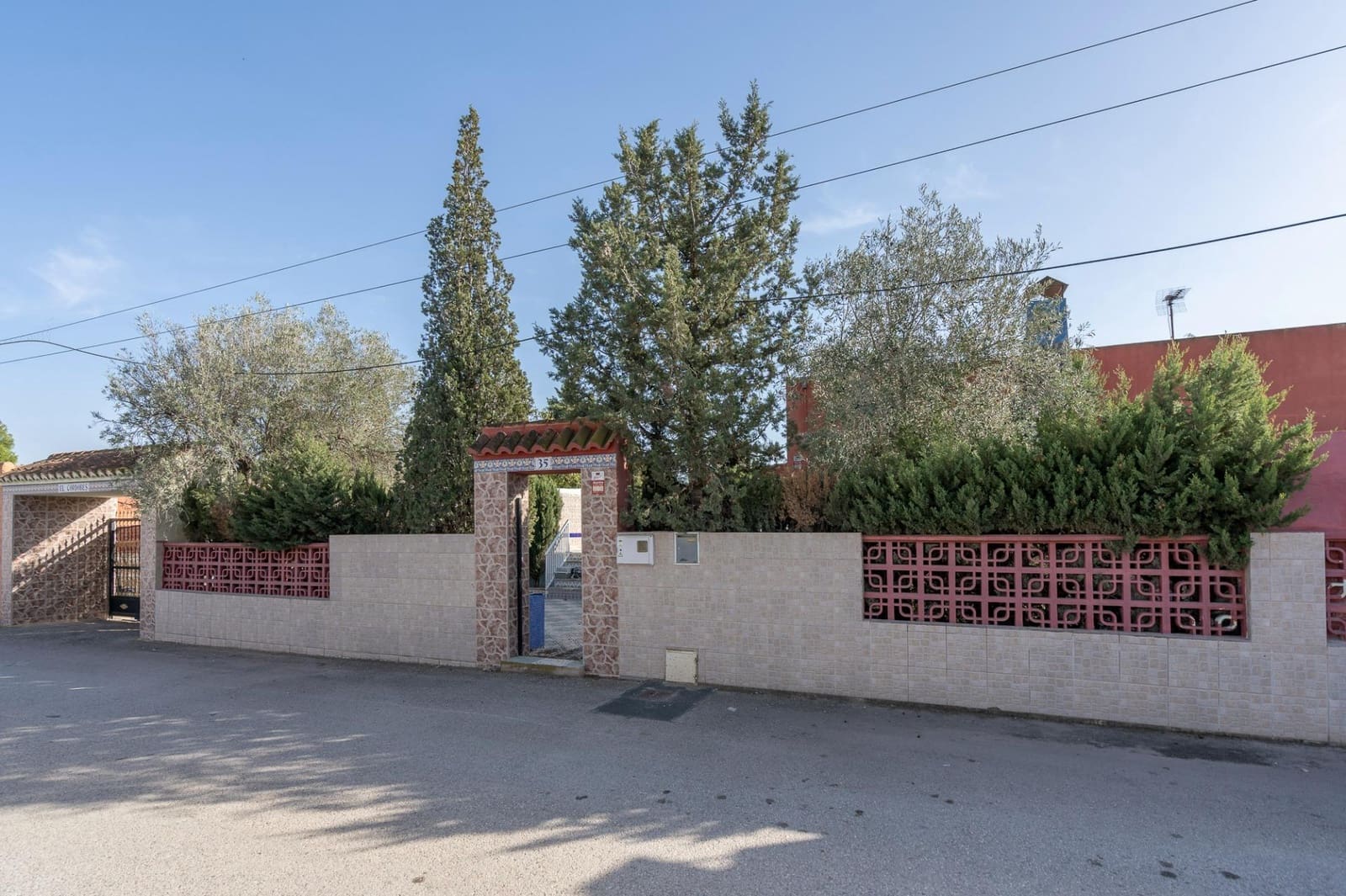 5 sovrum Villa till salu i Monforte del Cid med pool garage - 275 000 € (Ref: 8698171)