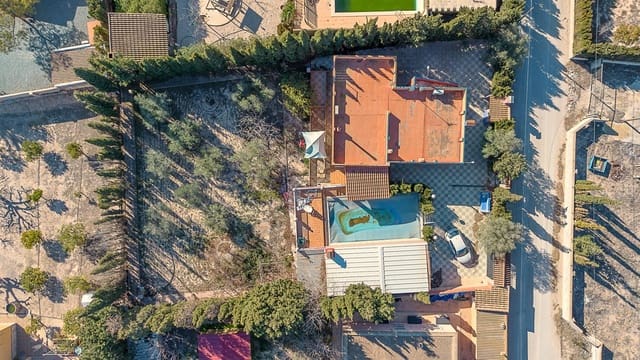 5 sovrum Villa till salu i Monforte del Cid med pool garage - 275 000 € (Ref: 8698171)