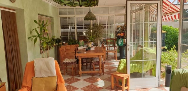 3 soverom Villa til salgs i Peña de las Águilas, Elche / Elx med svømmebasseng garasje - € 309 999 (Ref: 8708187)