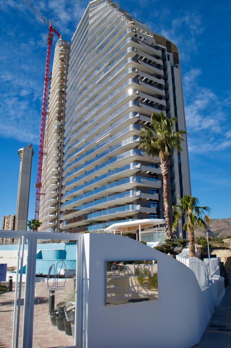 3 camera da letto Appartamento da affittare in Benidorm con piscina - 3.300 € (Rif: 8729745)