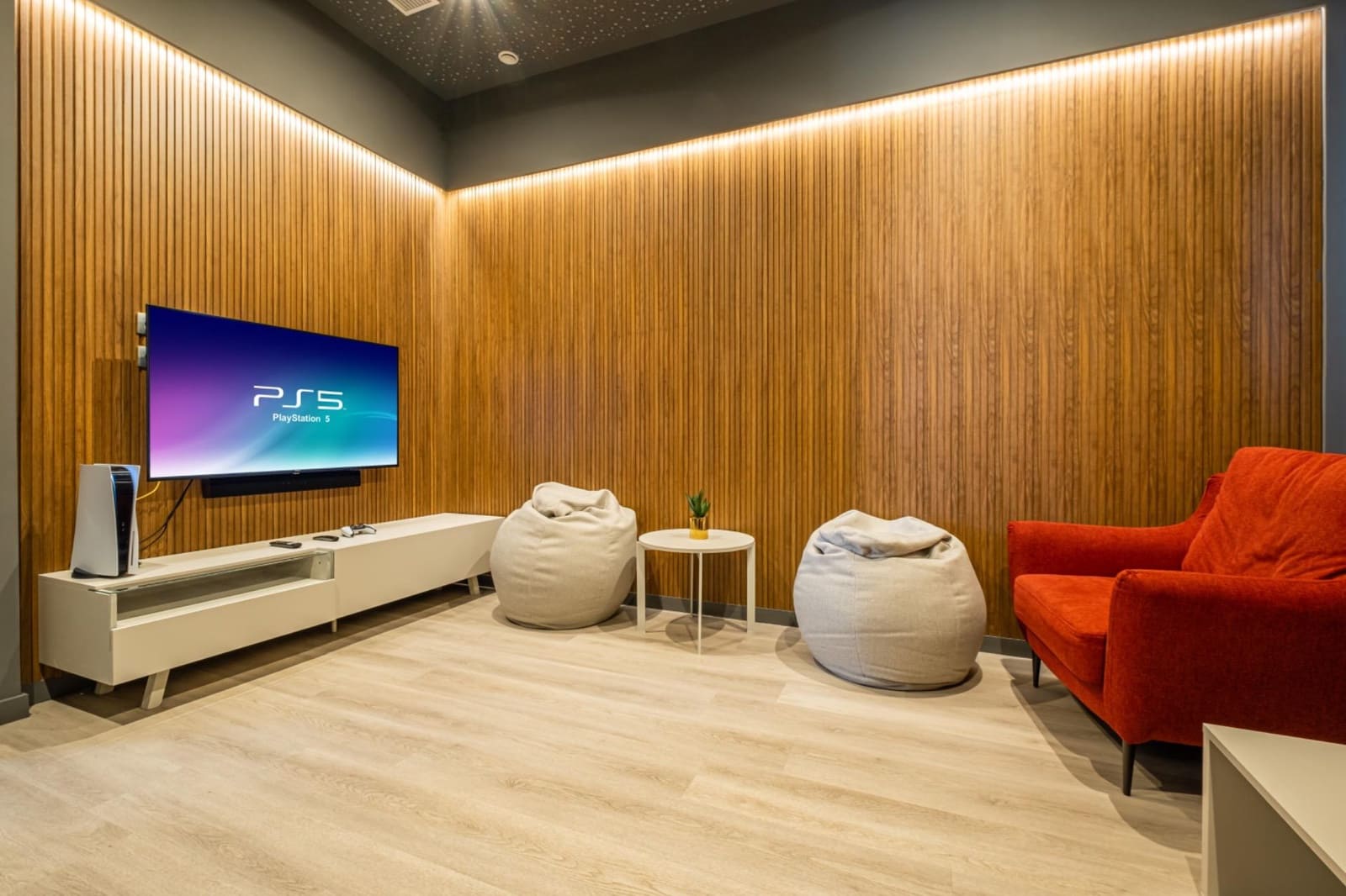 3 camera da letto Appartamento da affittare in Benidorm con piscina - 3.300 € (Rif: 8729745)