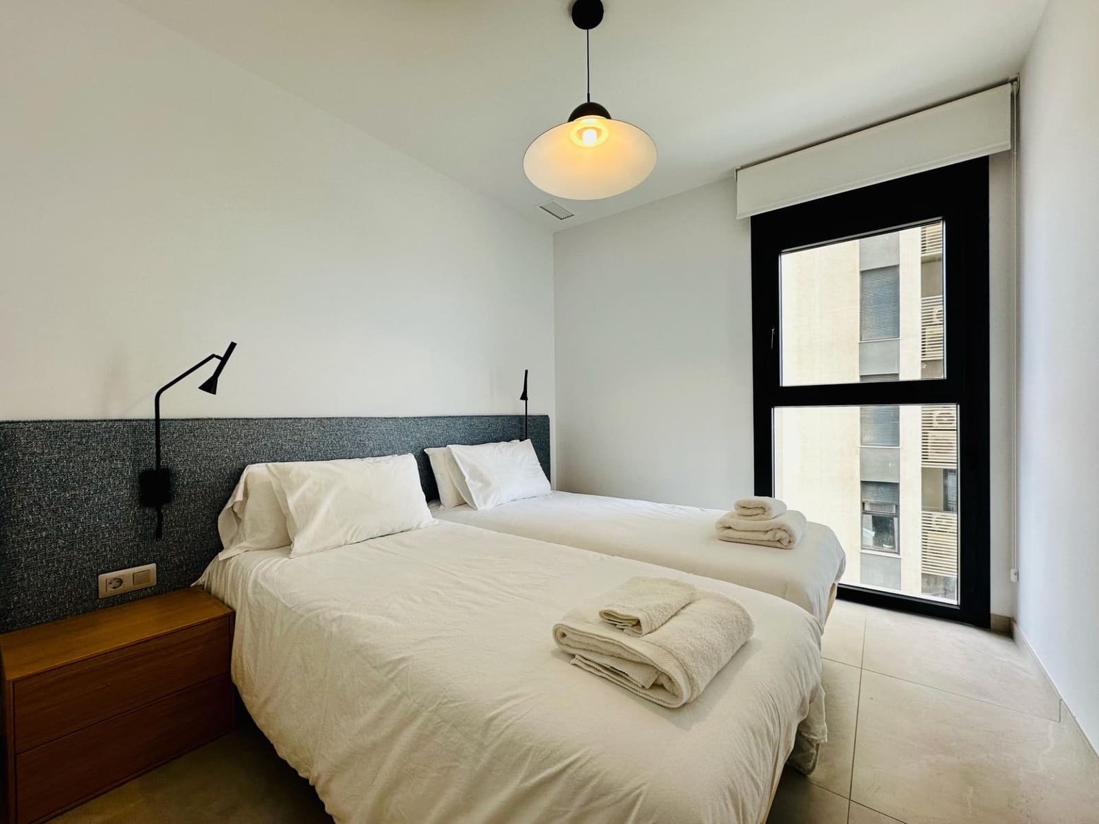 3 camera da letto Appartamento da affittare in Benidorm con piscina - 3.300 € (Rif: 8729745)