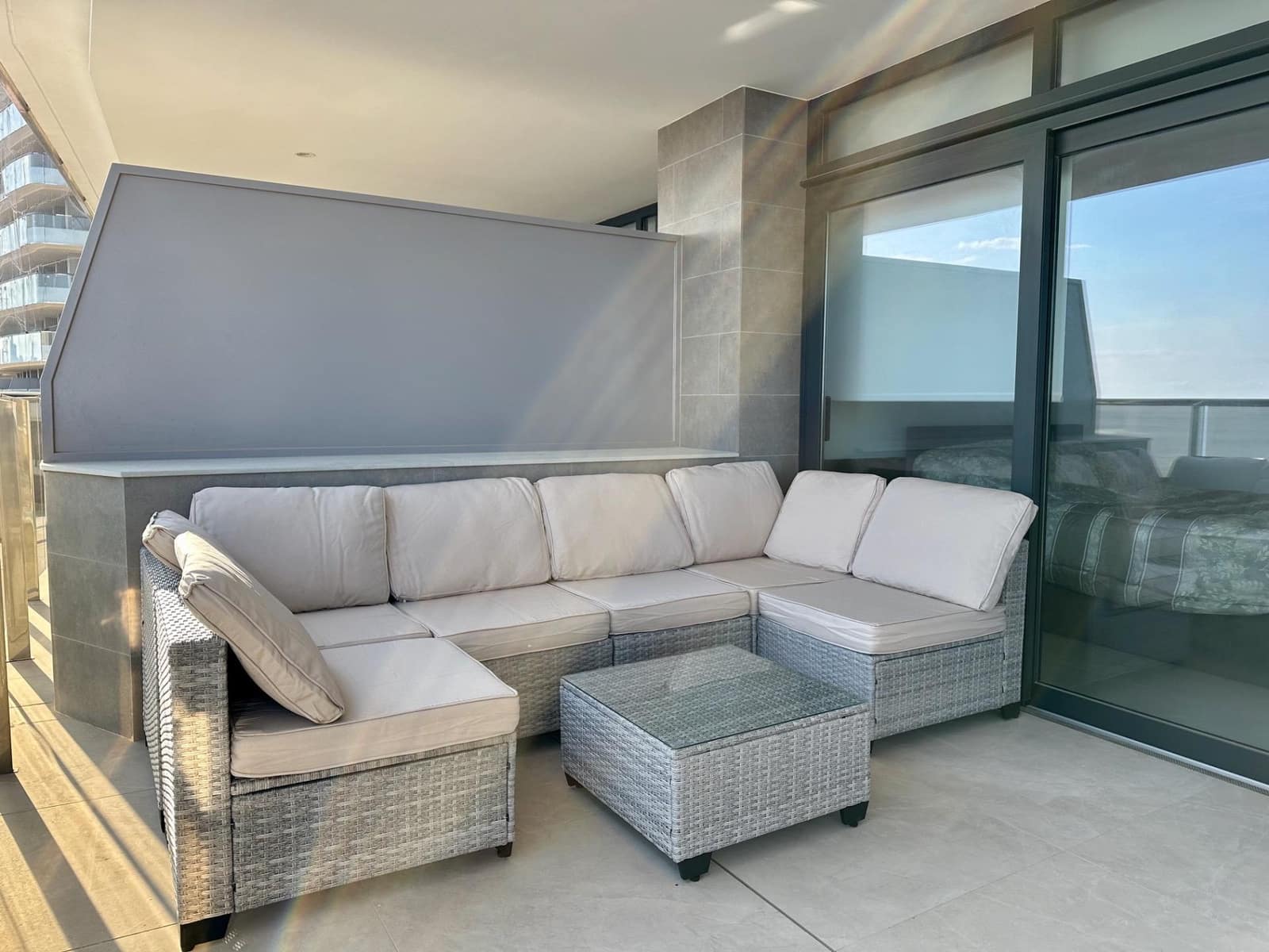 3 camera da letto Appartamento da affittare in Benidorm con piscina - 3.300 € (Rif: 8729745)