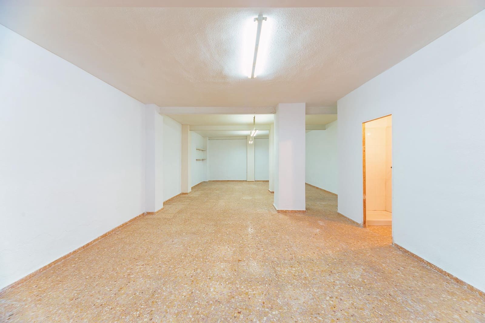 Komercyjne na sprzedaż w Elche / Elx - 52 000 € (Ref: 8737748)