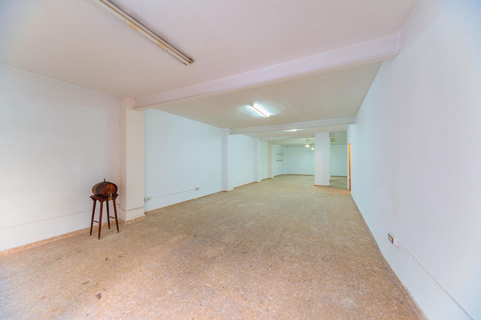 Komercyjne na sprzedaż w Elche / Elx - 52 000 € (Ref: 8737748)