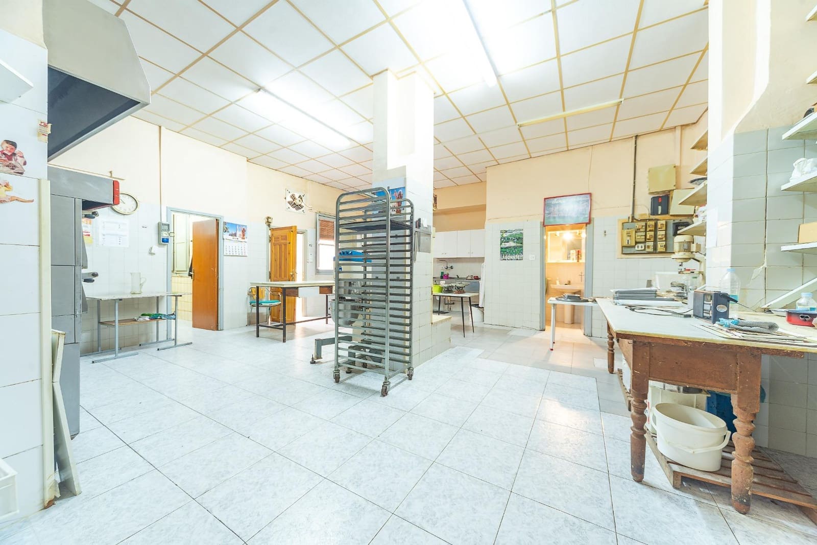 Erhverv til salg i Novelda - € 99.000 (Ref: 8741671)