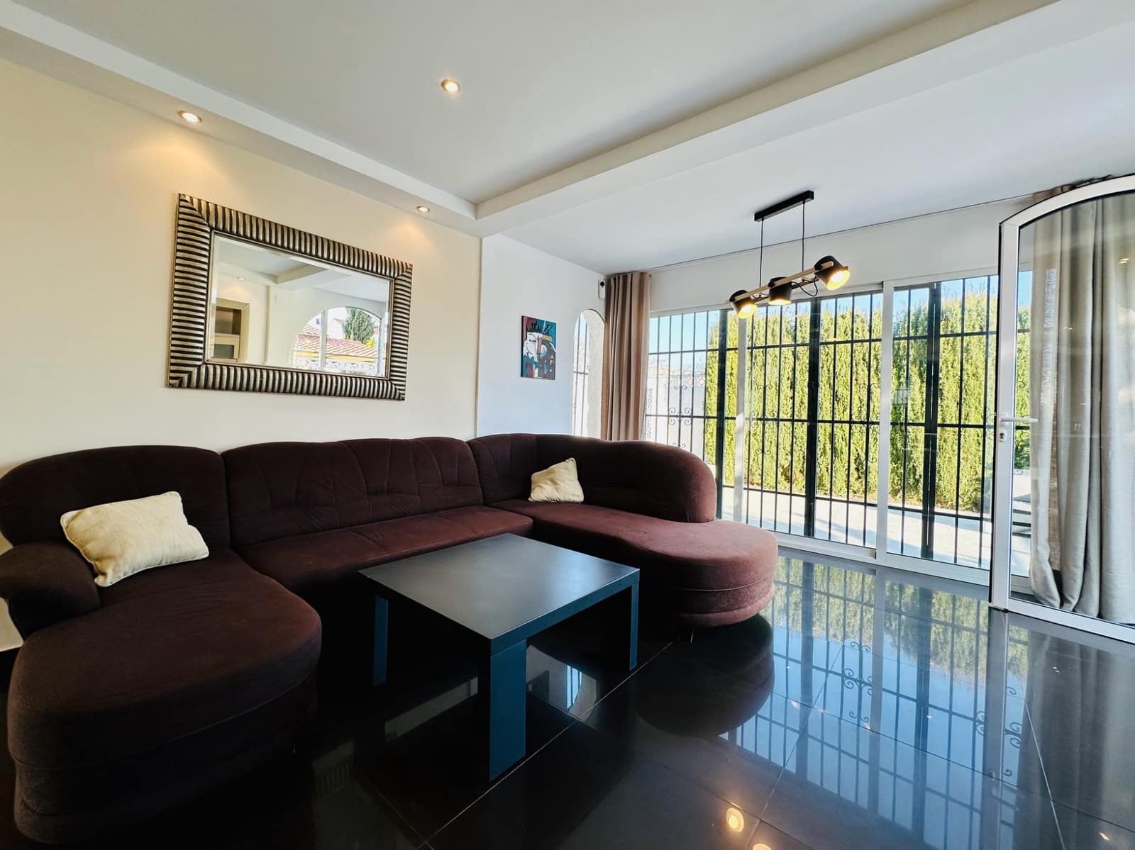 Chalet de 3 habitaciones en Albir en alquiler con piscina garaje - 2.600 € (Ref: 8767251)