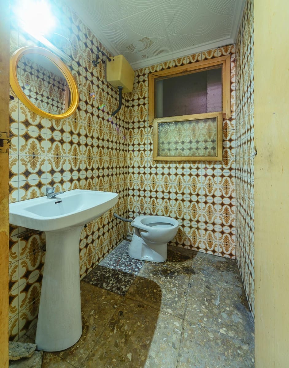 Kommersiell til salgs i Elche / Elx - € 56 000 (Ref: 8773851)