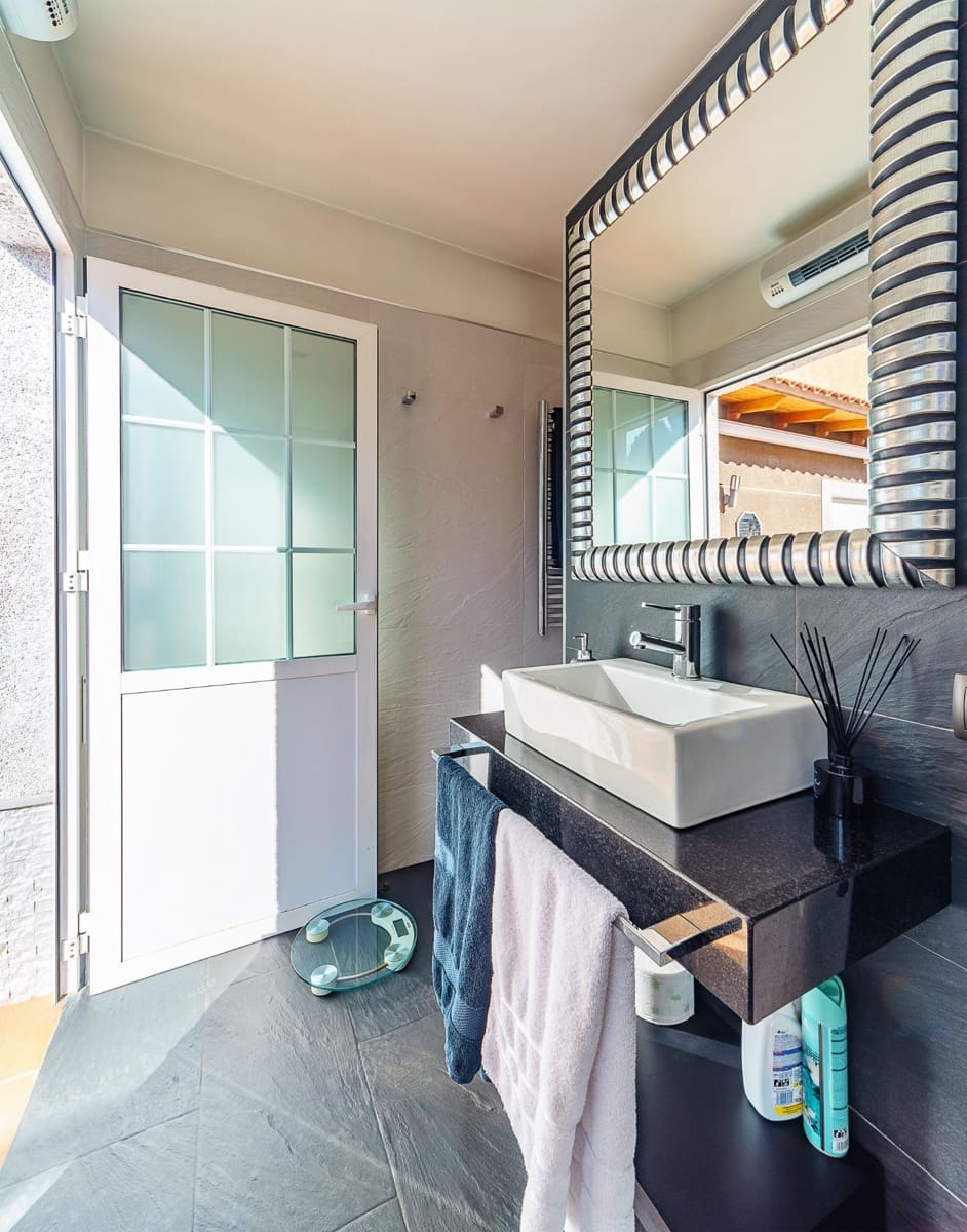 5 slaapkamer Villa te koop in Elda met zwembad garage - € 795.000 (Ref: 8786429)