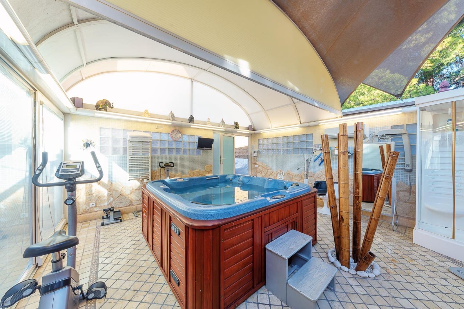 5 slaapkamer Villa te koop in Elda met zwembad garage - € 795.000 (Ref: 8786429)