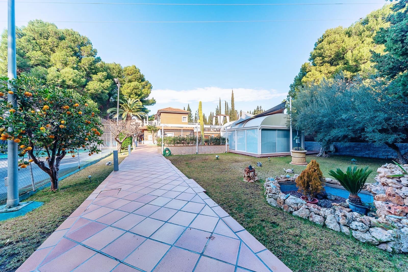 5 slaapkamer Villa te koop in Elda met zwembad garage - € 795.000 (Ref: 8786429)