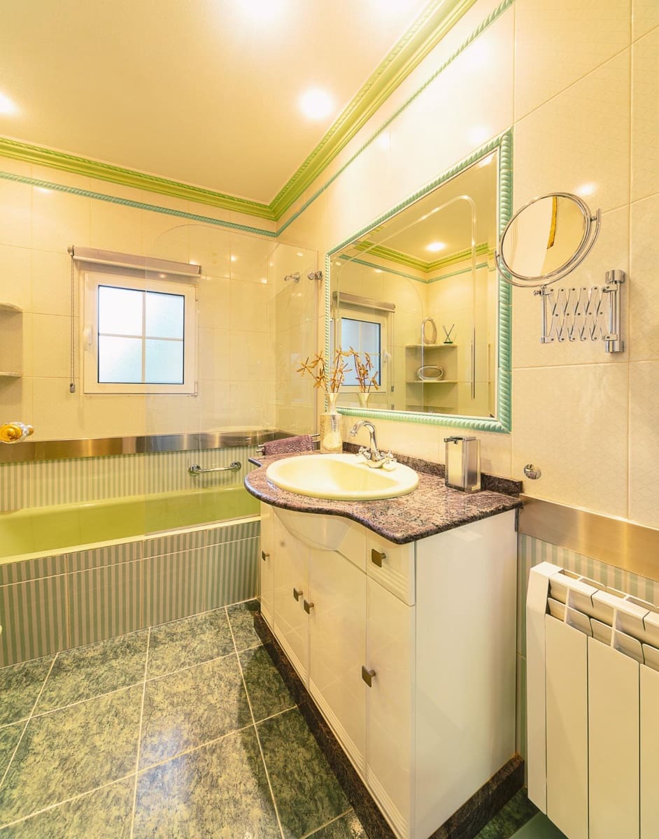 5 slaapkamer Villa te koop in Elda met zwembad garage - € 795.000 (Ref: 8786429)