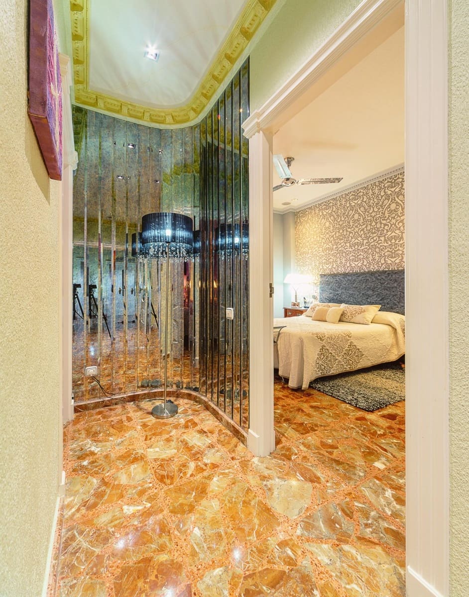 5 slaapkamer Villa te koop in Elda met zwembad garage - € 795.000 (Ref: 8786429)