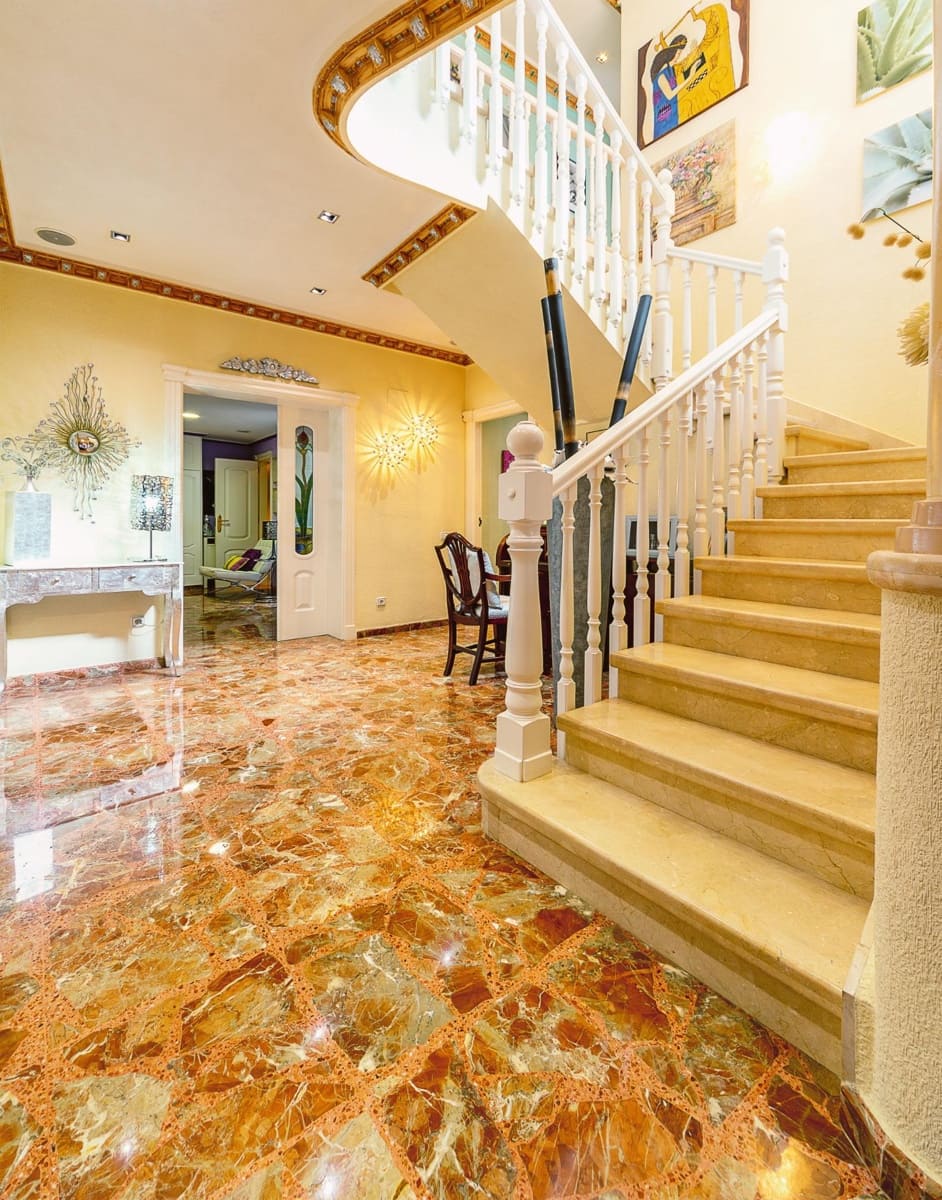 5 slaapkamer Villa te koop in Elda met zwembad garage - € 795.000 (Ref: 8786429)